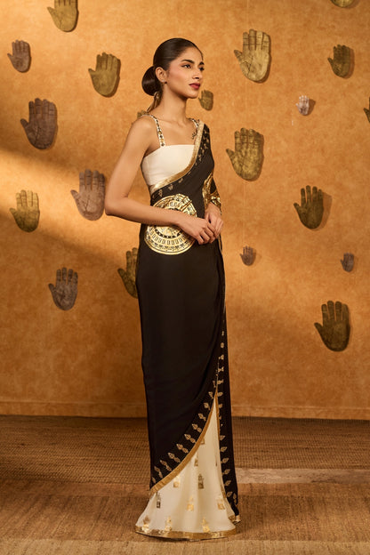 Black/White Moon Fish Saree