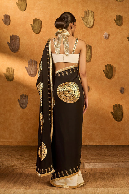 Black/White Moon Fish Saree