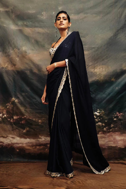 Kubbra Sait Saree