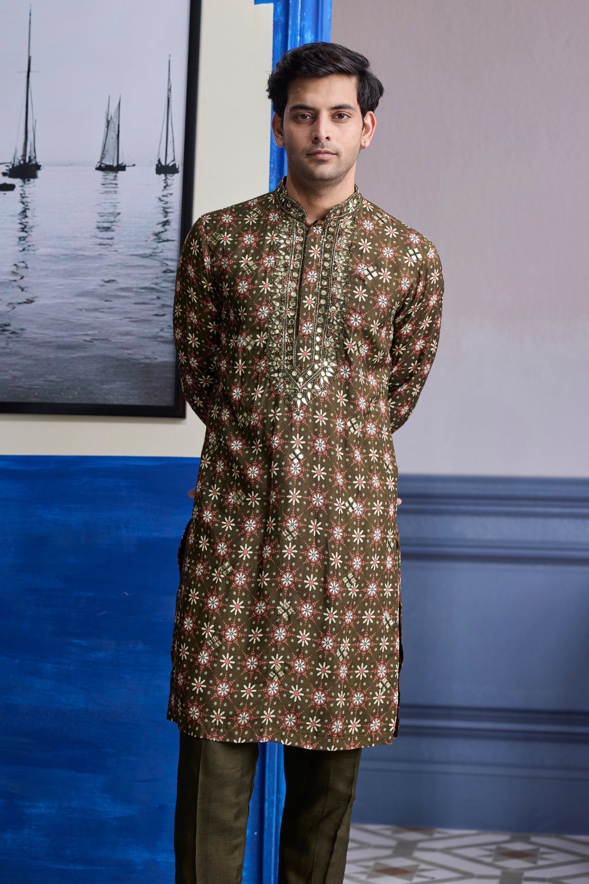 OLIVE BUTTA HIGHLIGHTED KURTA WITH SOLID PANTS