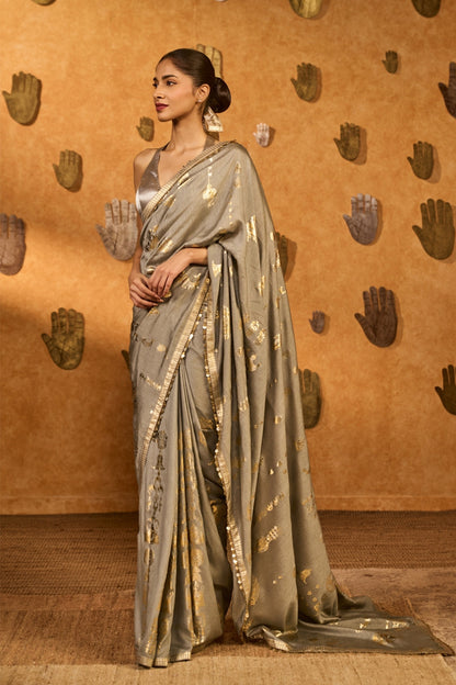 Claymelt Totem Line Saree