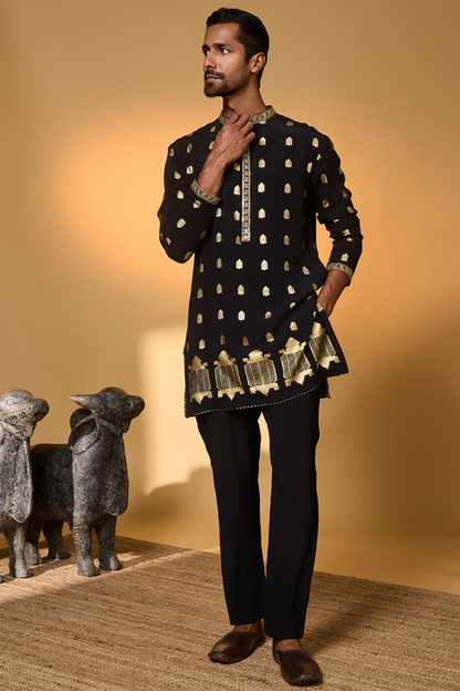 Black Turtle Tale Kurta Set