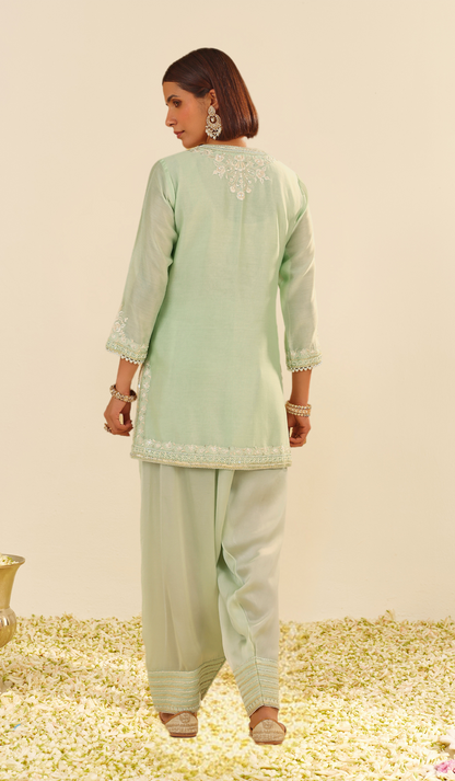 Haniya - Short Kurta With Salwar