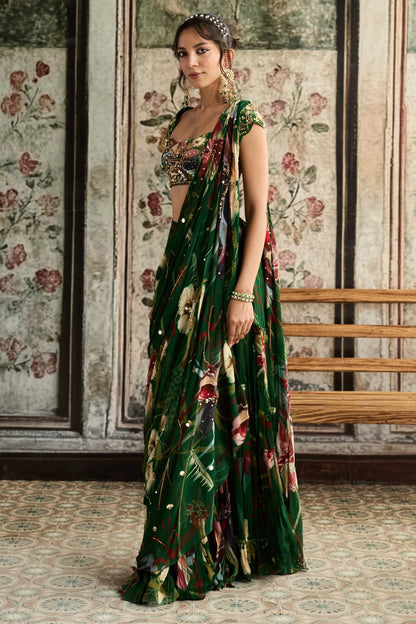 GREEN FLORAL PRINT AND HIGHLIGHTED SKIRT SAREE SET
