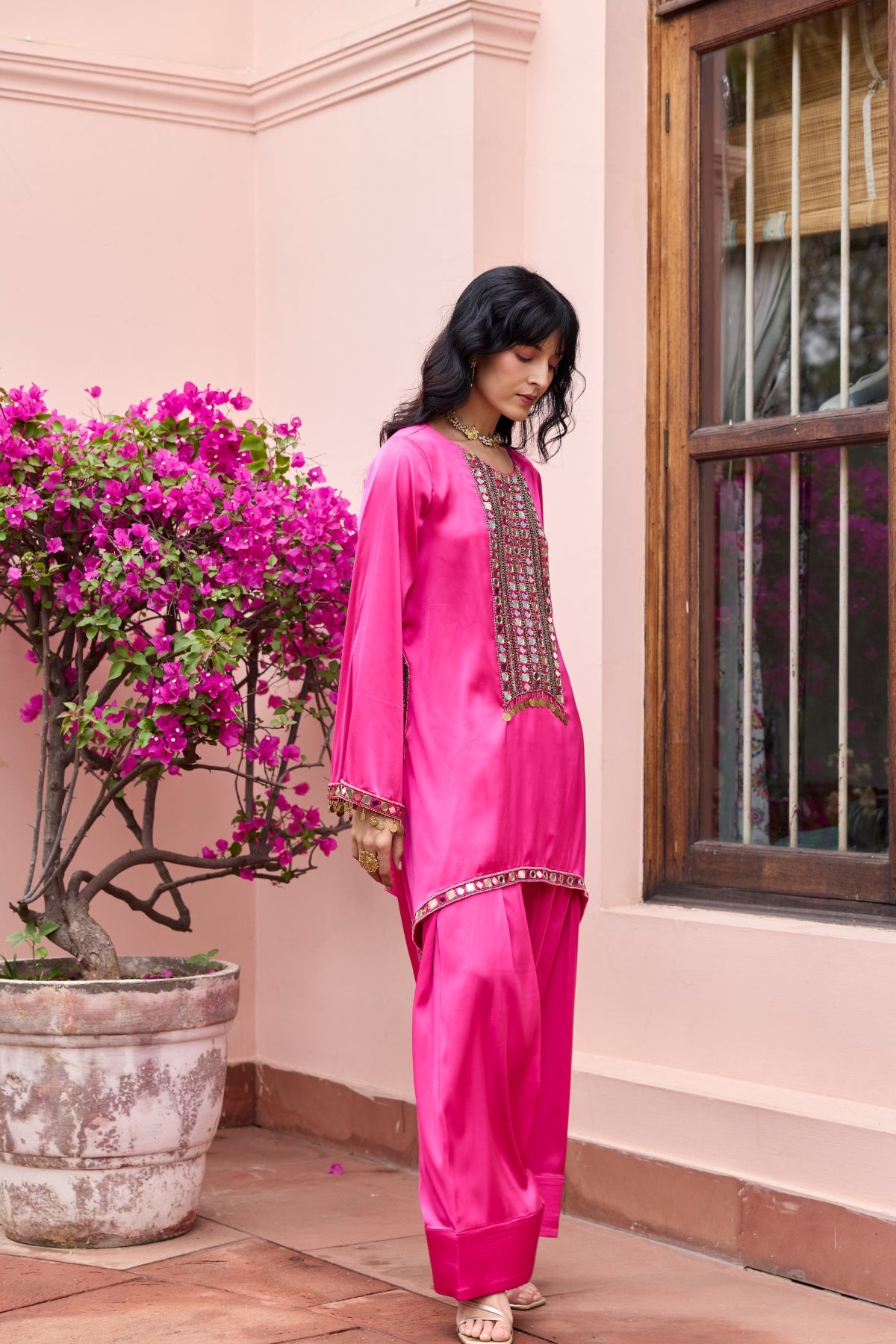 FUSCHIA PINK EMBROIDERED KURTI SET