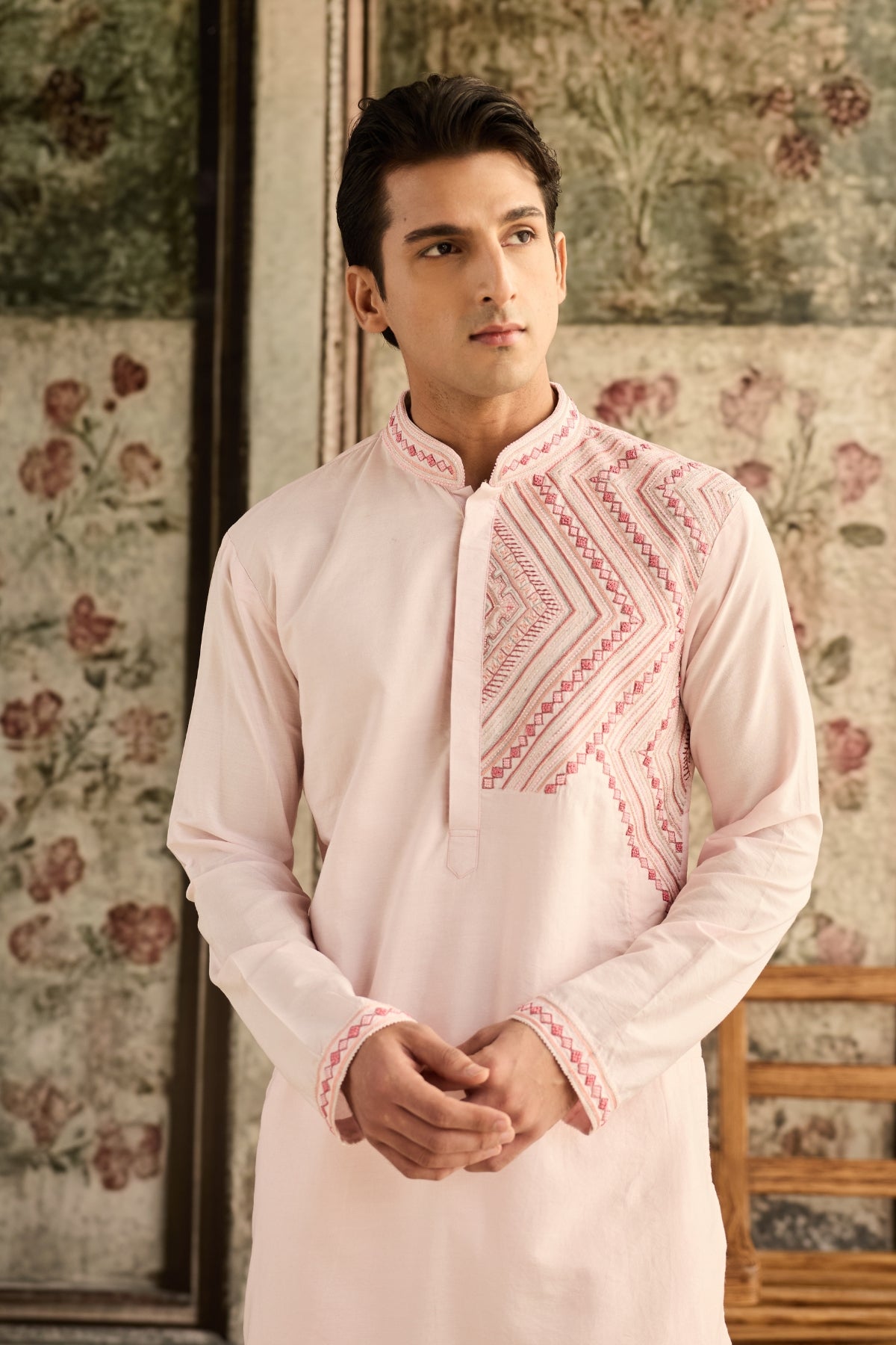 BLUSH PINK EMBROIDERED KURTA & PANTS