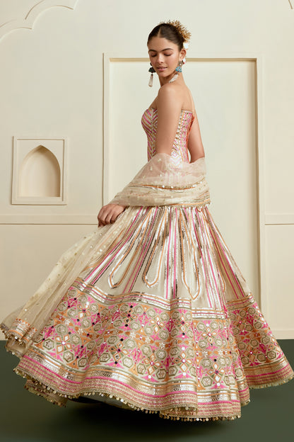 Ameesha lehenga Set