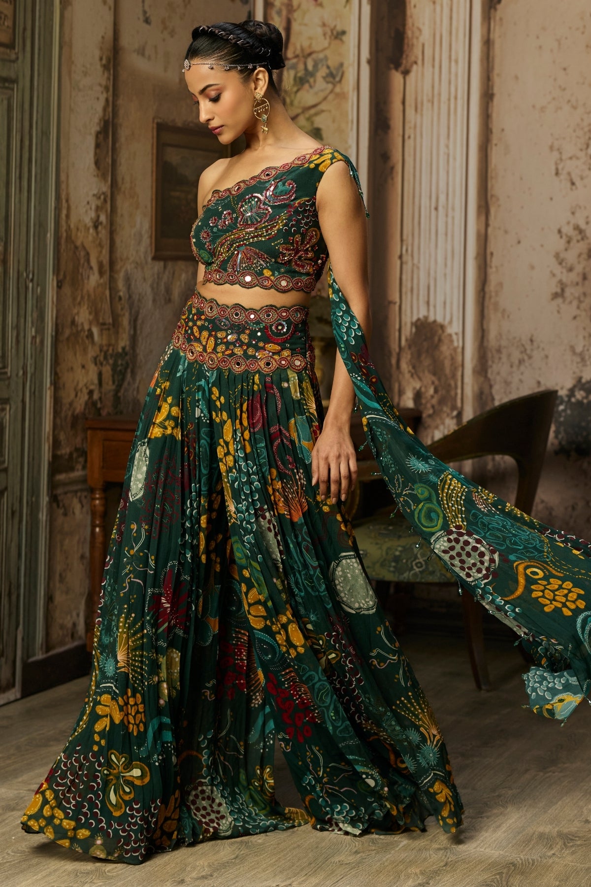 DARK GREEN PRINT AND HIGHLIGHTED PLEATED PANTS SET