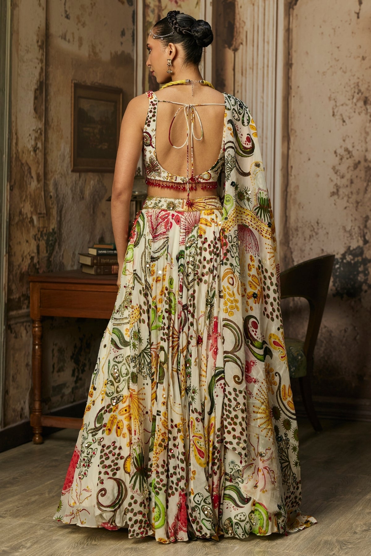 IVORY PRINT AND HIGHLIGHTED LEHENGA SET