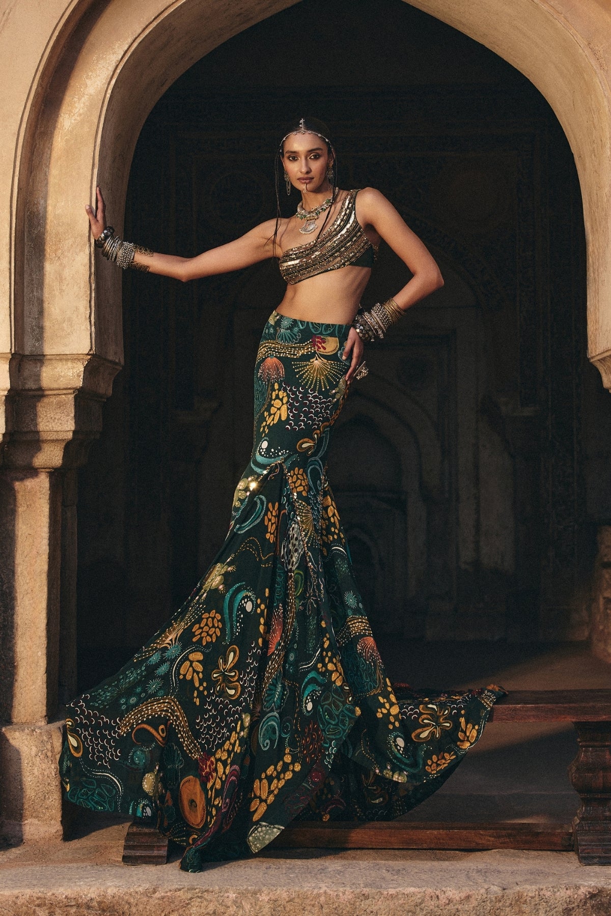 DARK GREEN EMBROIDERED BLOUSE AND FISHTAIL SKIRT SET