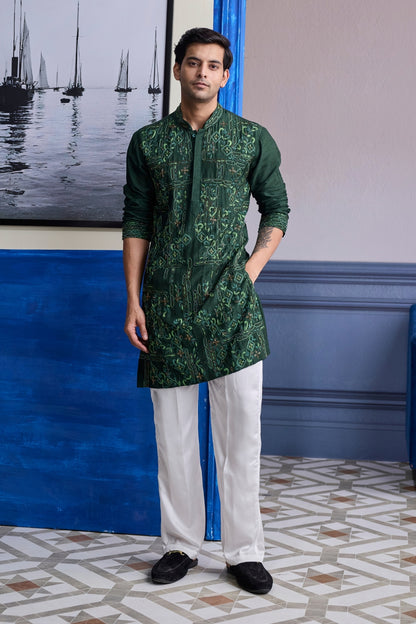 BOTTLE GREEN THREAD WORK EMBROIDERED KURTA WITH IVORY PANTS