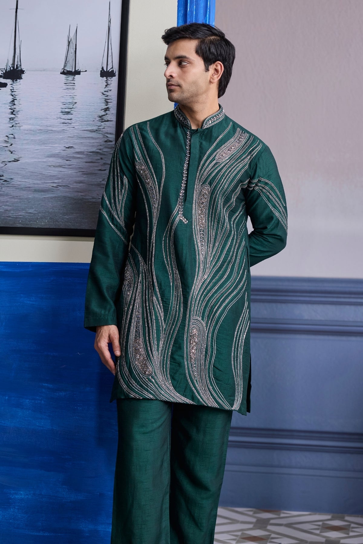 DARK GREEN ZARI EMBROIDERED WAVES KURTA WITH SOLID PANTS