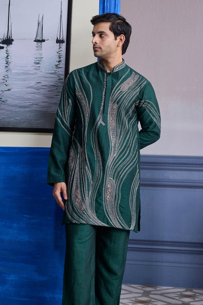 DARK GREEN ZARI EMBROIDERED WAVES KURTA WITH SOLID PANTS