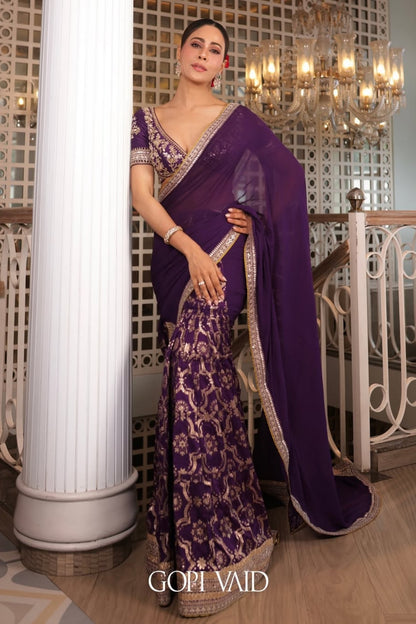 Swati Vatsa in Ruqqayah Saree Set