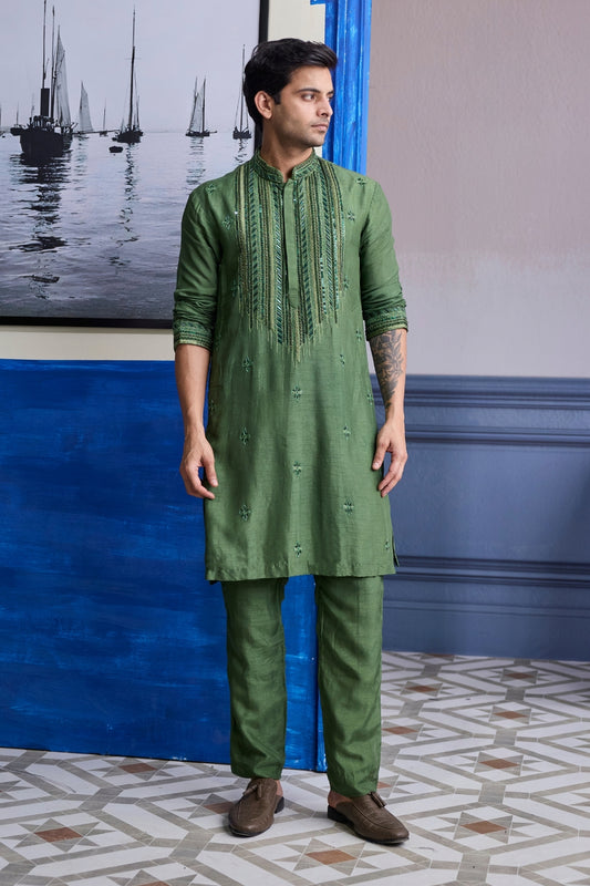 SAGE GREEN EMBOIDERED KURTA WITH PANTS