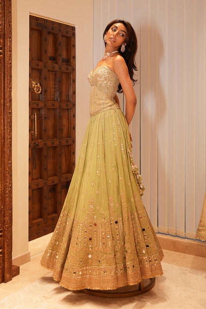 Mallaikaa Chheda in Zivaya Lehenga Set