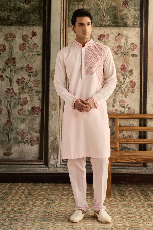 BLUSH PINK EMBROIDERED KURTA & PANTS