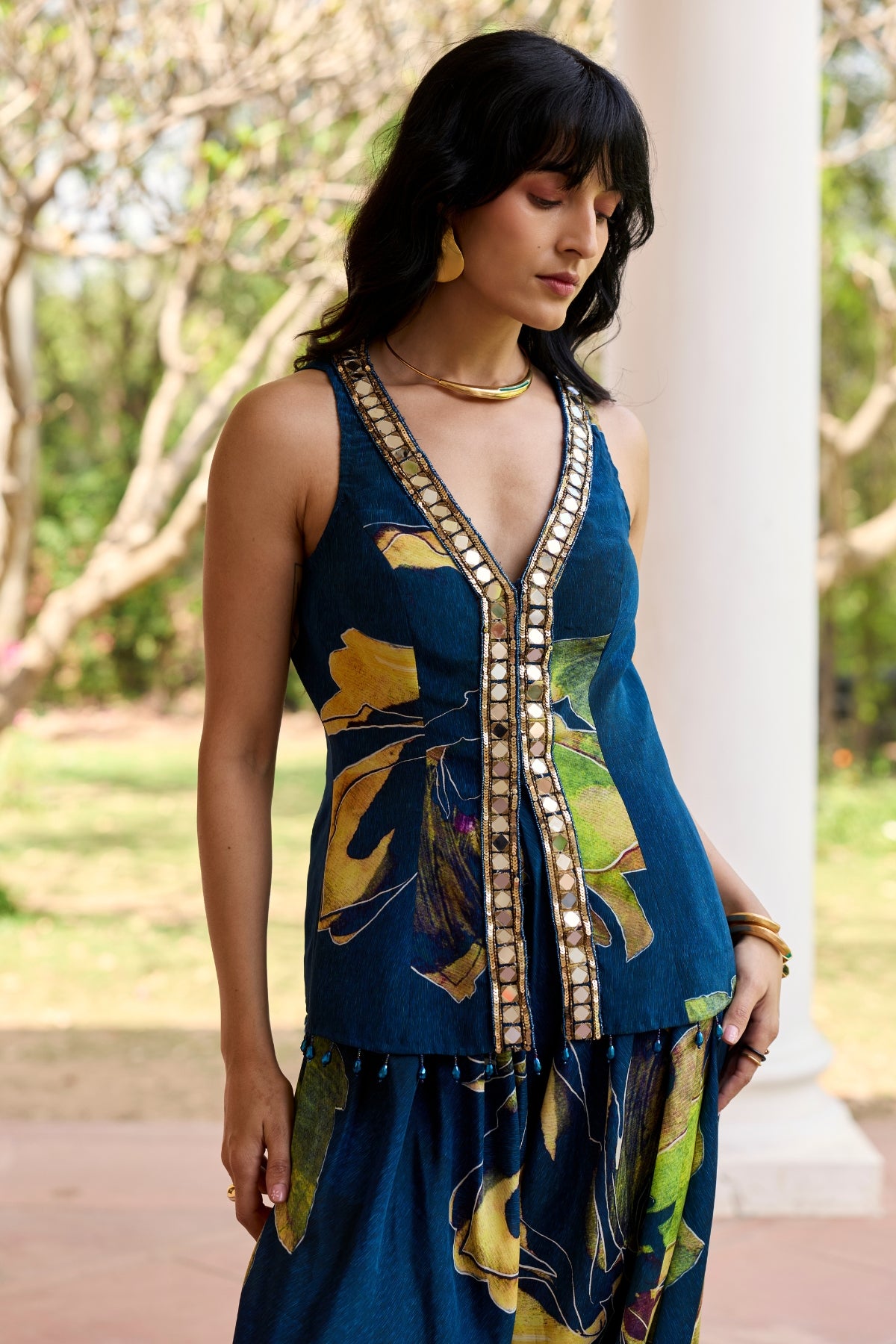 NAVYGOLD FLORAL PRINTED DHOTI SET