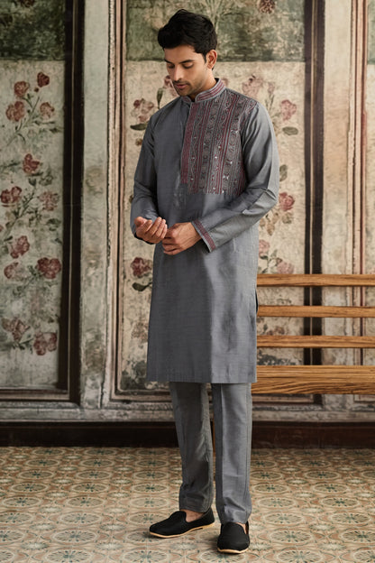 GREY EMBROIDERED KURTA & PANTS
