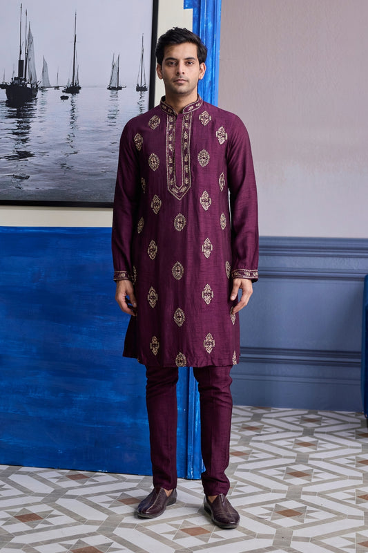 PLUM EMBROIDERED PLACKET KURTA WITH PANTS