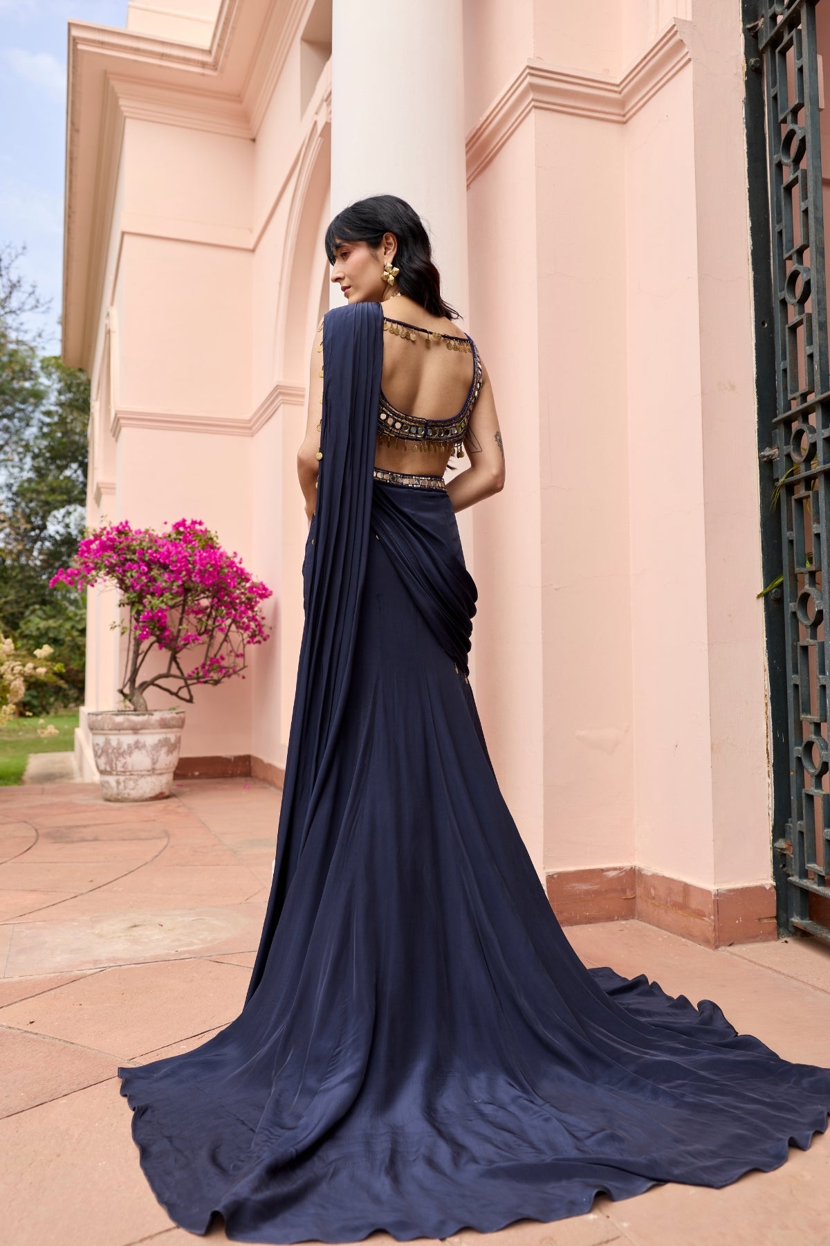 MIDNIGHT BLUE SOLID TRAIL SAREE