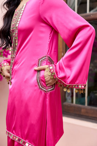 FUSCHIA PINK EMBROIDERED KURTI SET