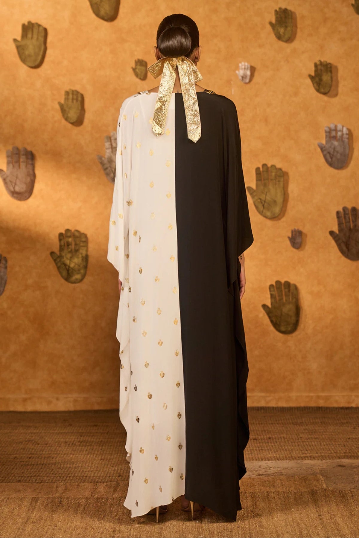 Black And White Heartbeat Kaftan