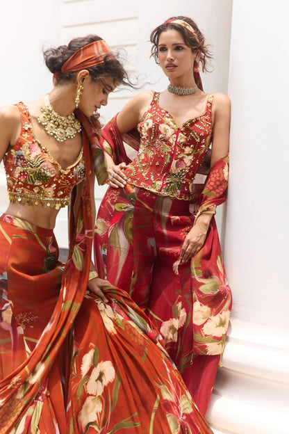 RUST FLORAL PRINT AND HIGHLIGHTED  MERMAID SAREE  SET