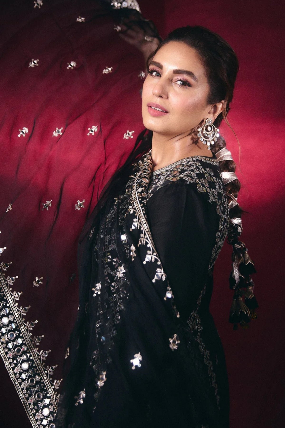 Huma Qureshi in Amiha AG Set