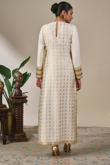 Ivory Anaar Chronicles Kurta Set