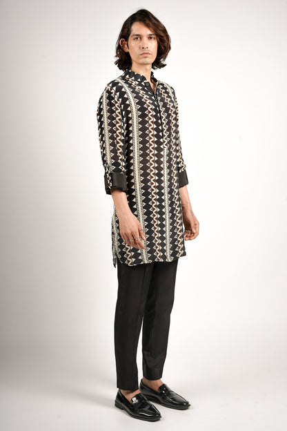 Zahra Rolled Up Sleeve Kurta