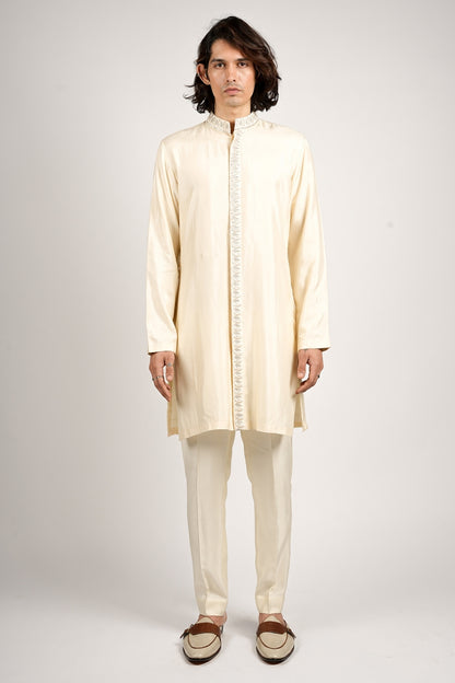 Svar Kurta Set
