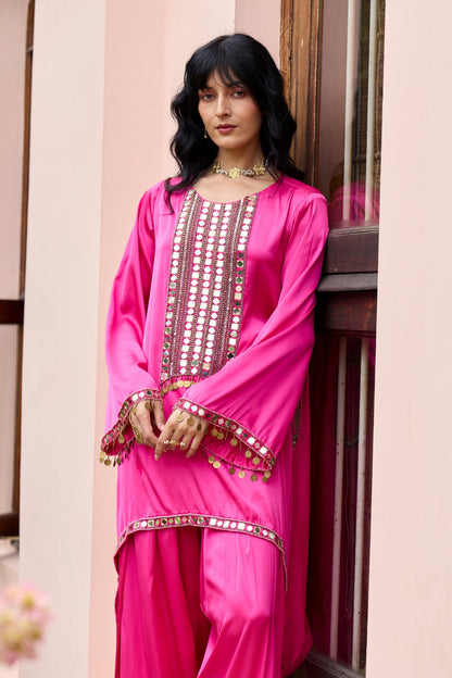 FUSCHIA PINK EMBROIDERED KURTI SET