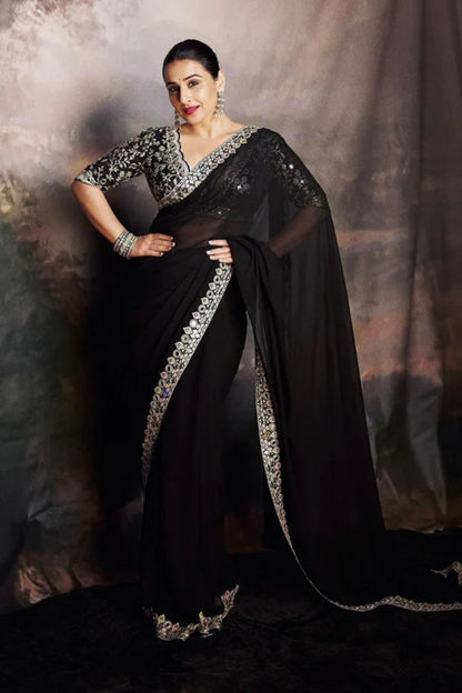 Vidya Balan in Meili Saree Set