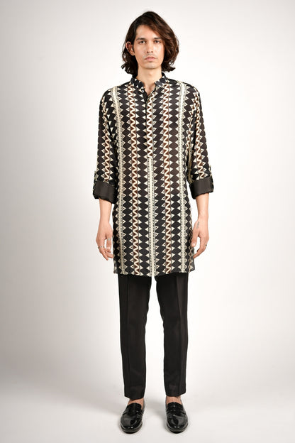 Zahra Rolled Up Sleeve Kurta