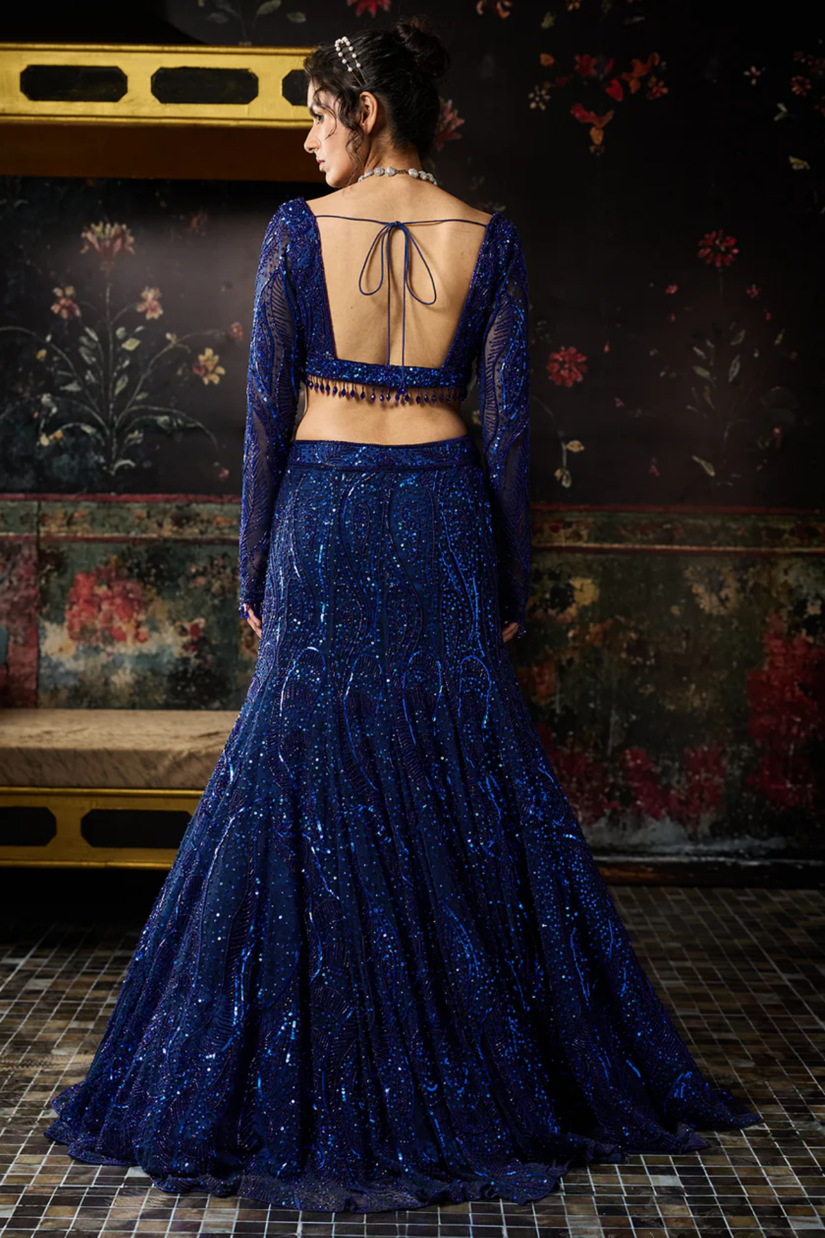 ELECTRIC BLUE EMBELLISHED MERMAID SKIRT SET