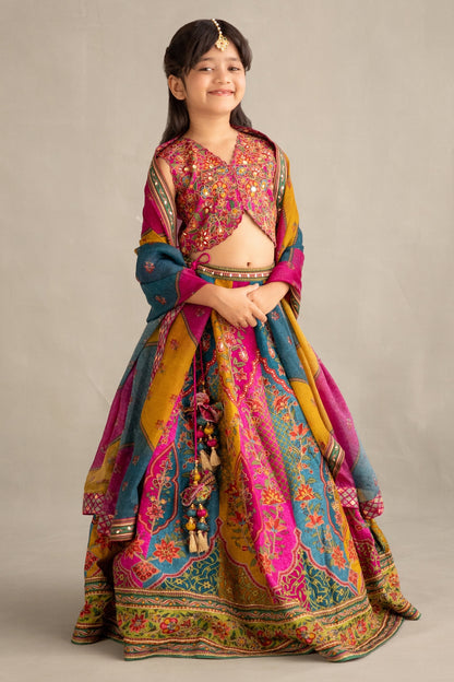 RAVIKA