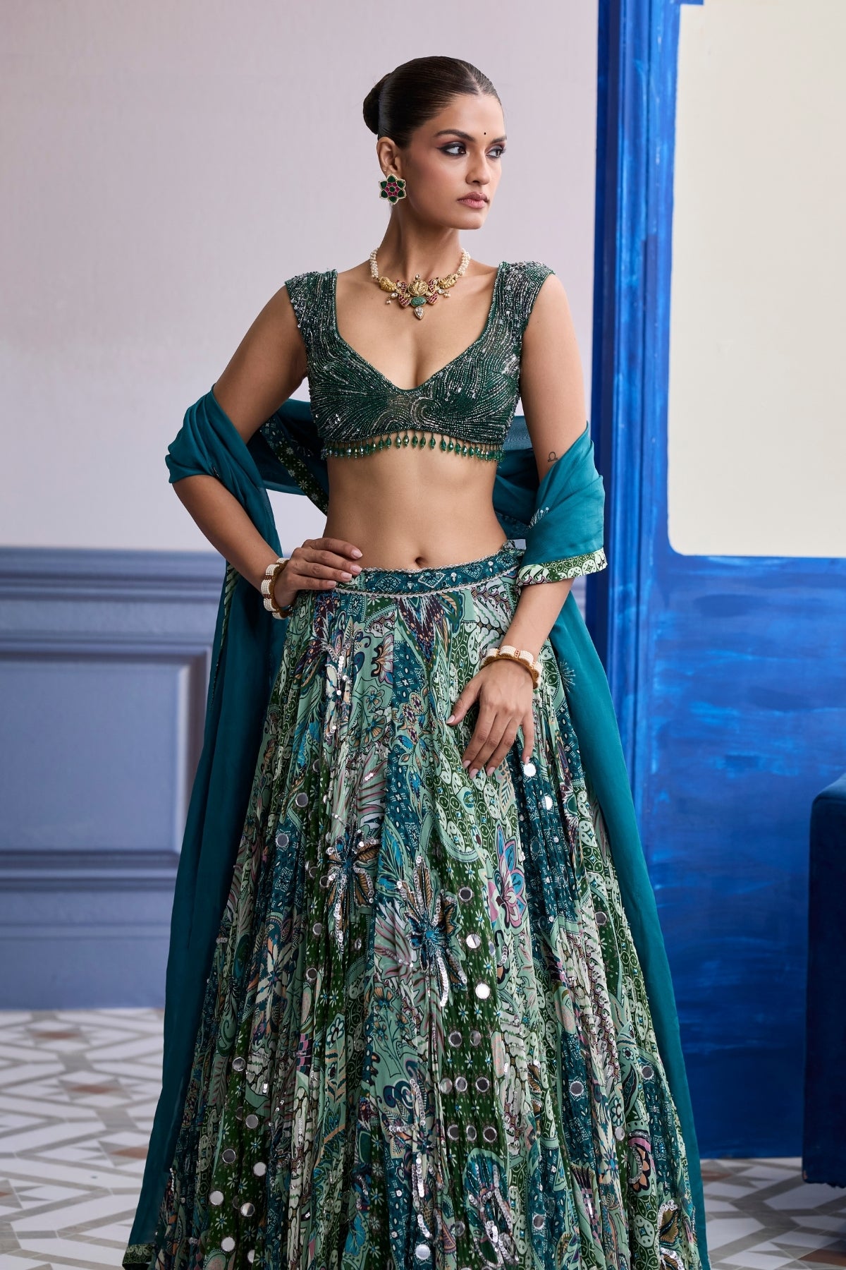 GREEN WAVE EMBROIDERED BLOUSE WITH PRINT HIGHLIGHTS & SOLID DUPATTA SET