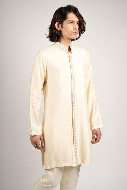 Svar Kurta Set