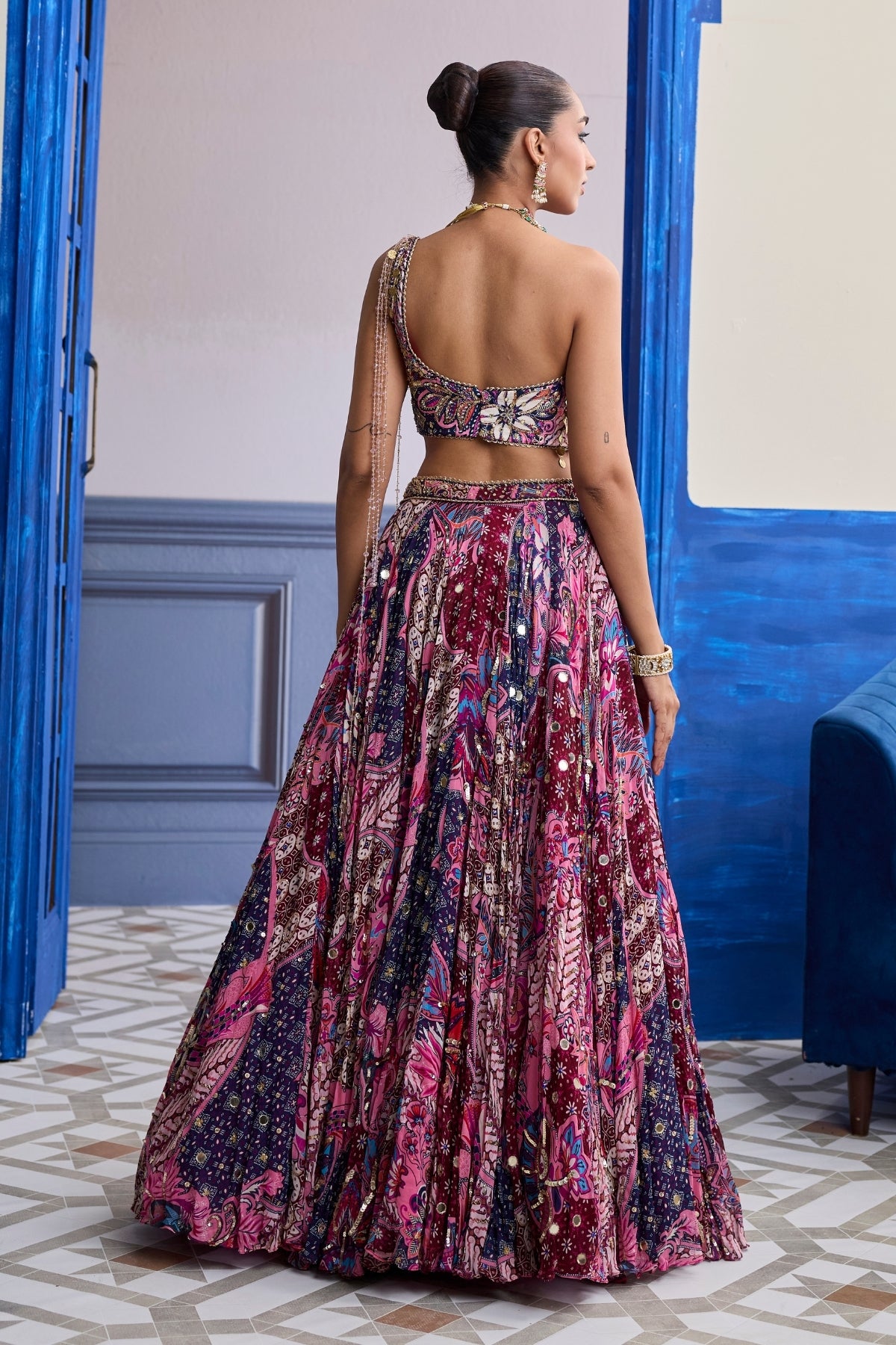 FUCHSIA FLORAL CORSET WITH HIGHLIGHTED LEHENGA SET