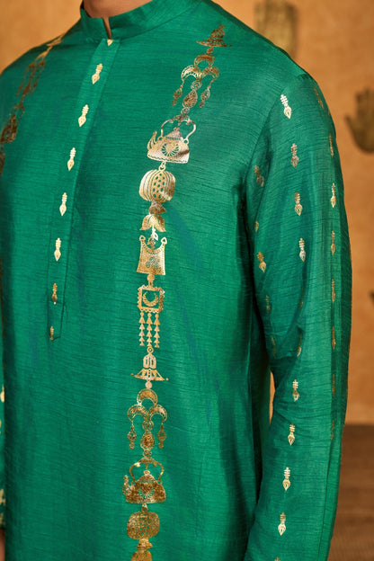 Green Totem Lines And Pot Kurta Set