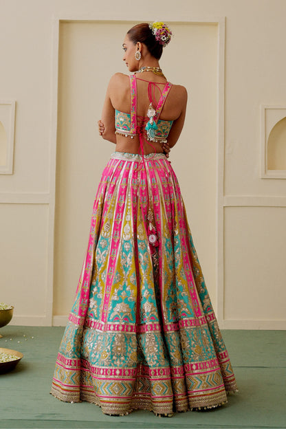 Zamaana Lehenga Set