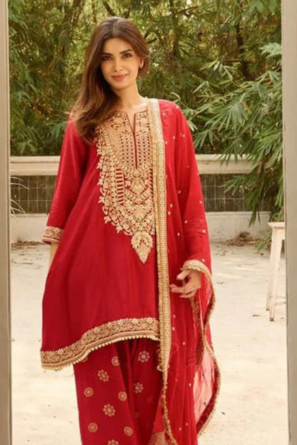 Daina Penty in Misha Farshi Set