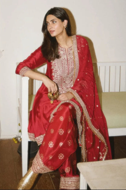 Daina Penty in Misha Farshi Set