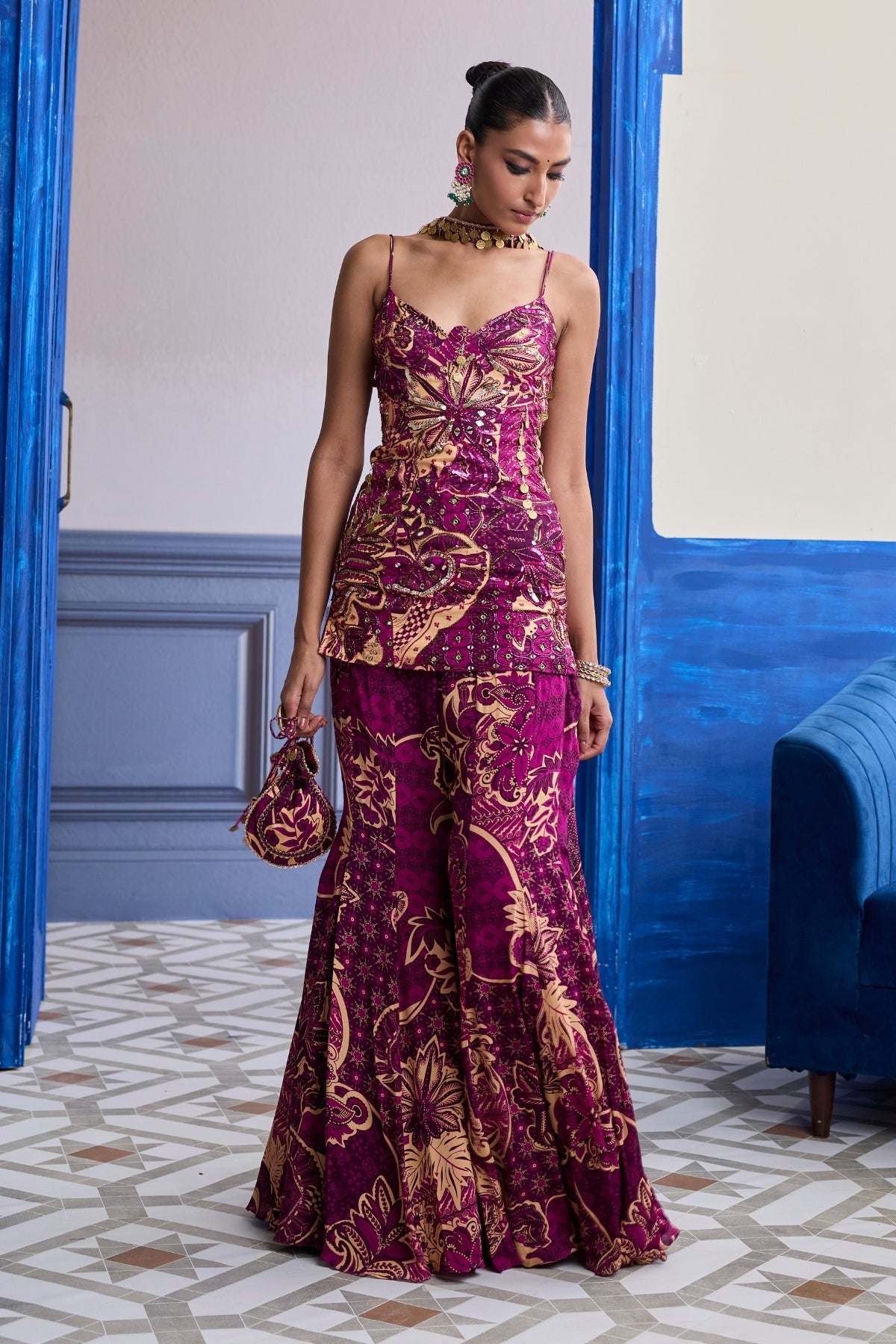 MAGENTA FLORAL STRUCTURED KURTI WITH BELL BOTTOM PANTS & CHOKER DUPATTA SET