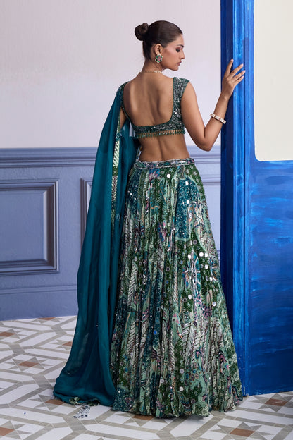 GREEN WAVE EMBROIDERED BLOUSE WITH PRINT HIGHLIGHTS & SOLID DUPATTA SET