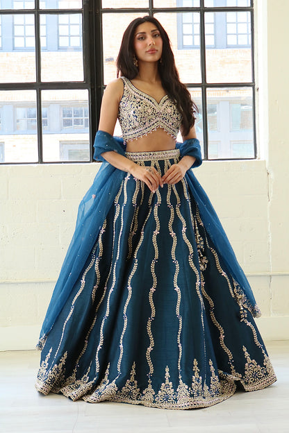 Ayla Lehenga