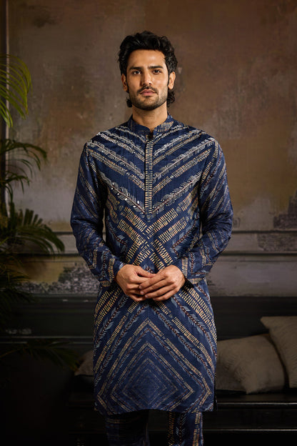 BLUE CHEVRON PRINT  KURTA PAIRED WITH PRINTED PANTS