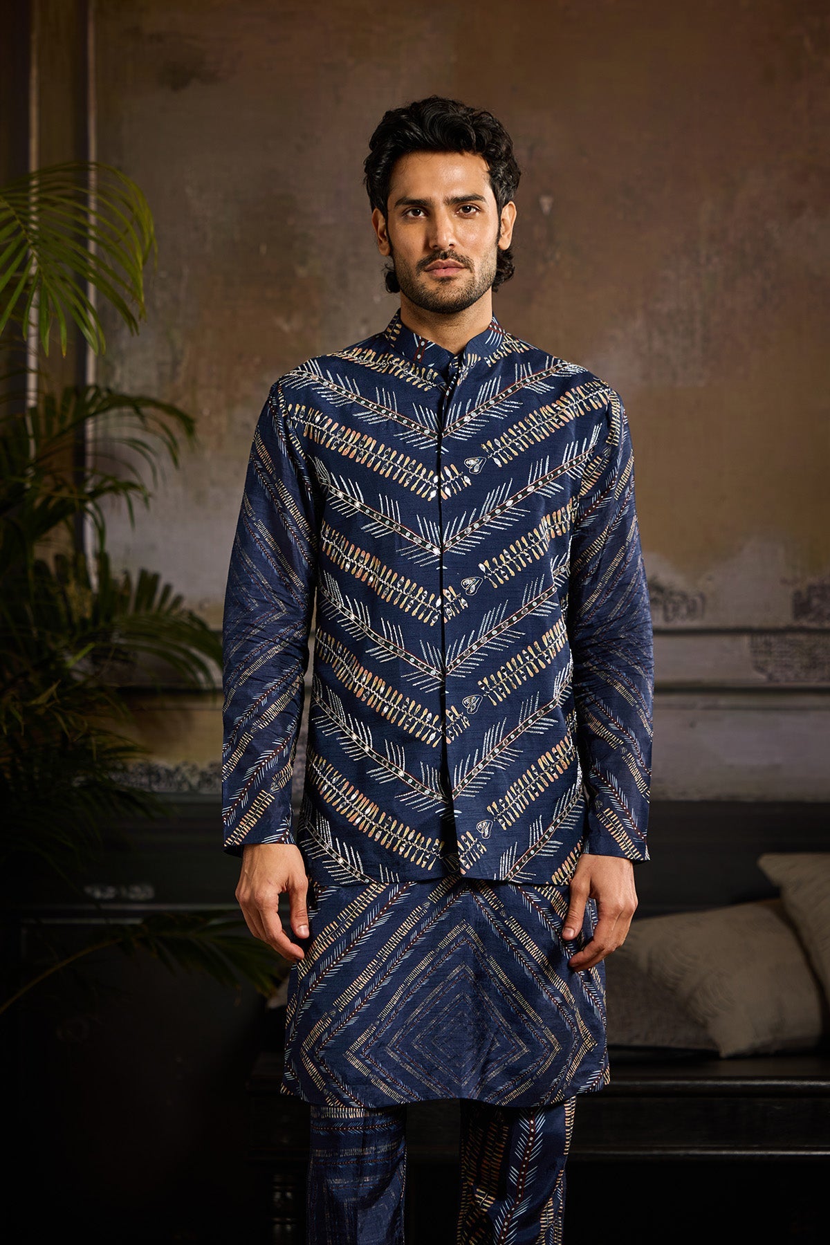 BLUE CHEVRON PRINT  KURTA PAIRED WITH PRINTED PANTS