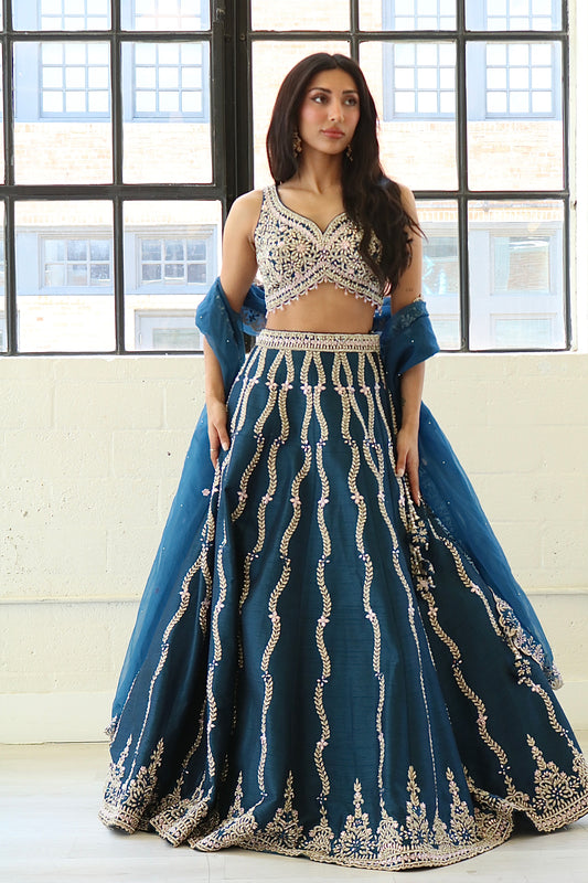 Ayla Lehenga